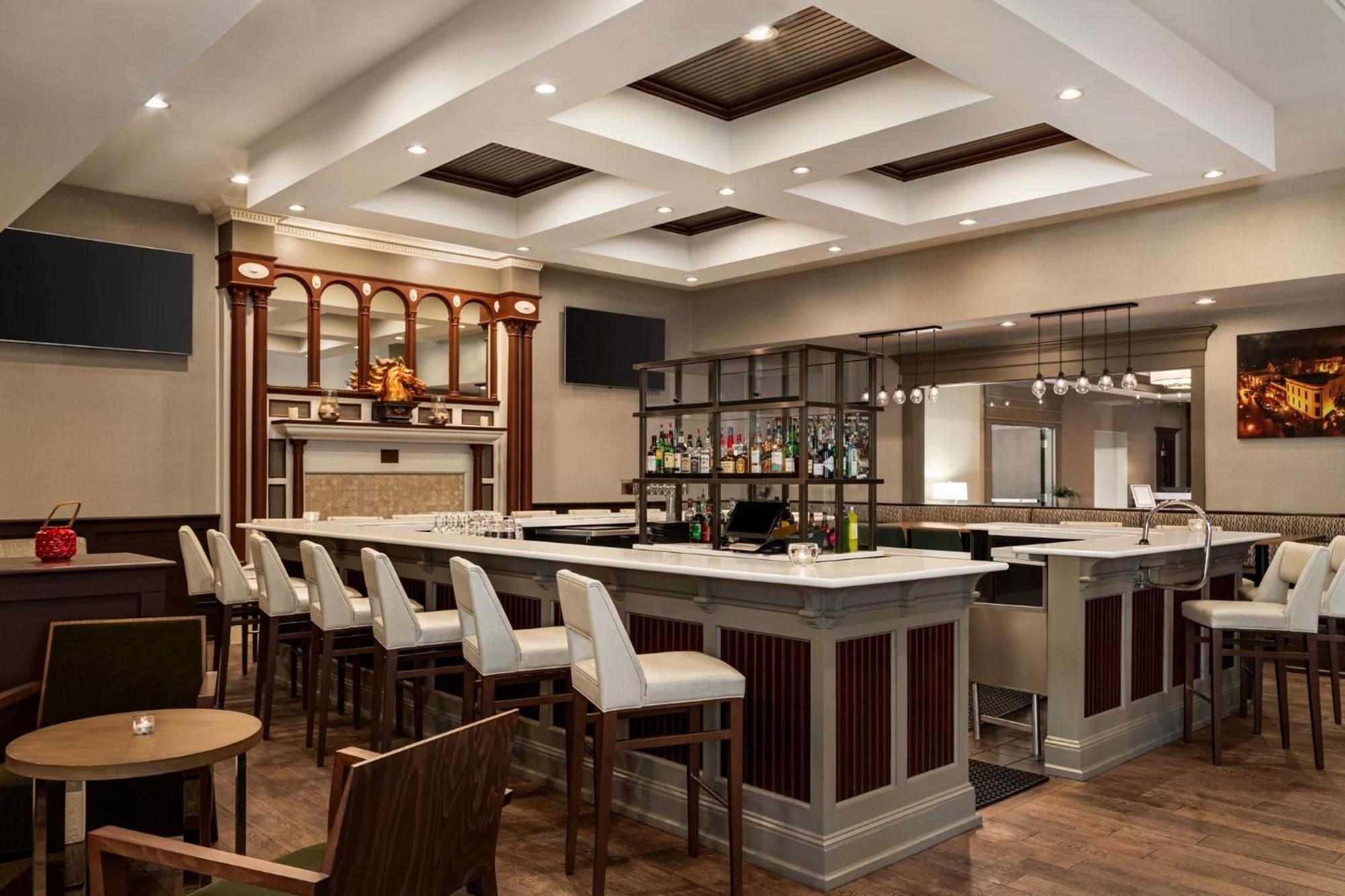 By Ihg Saratoga Springs