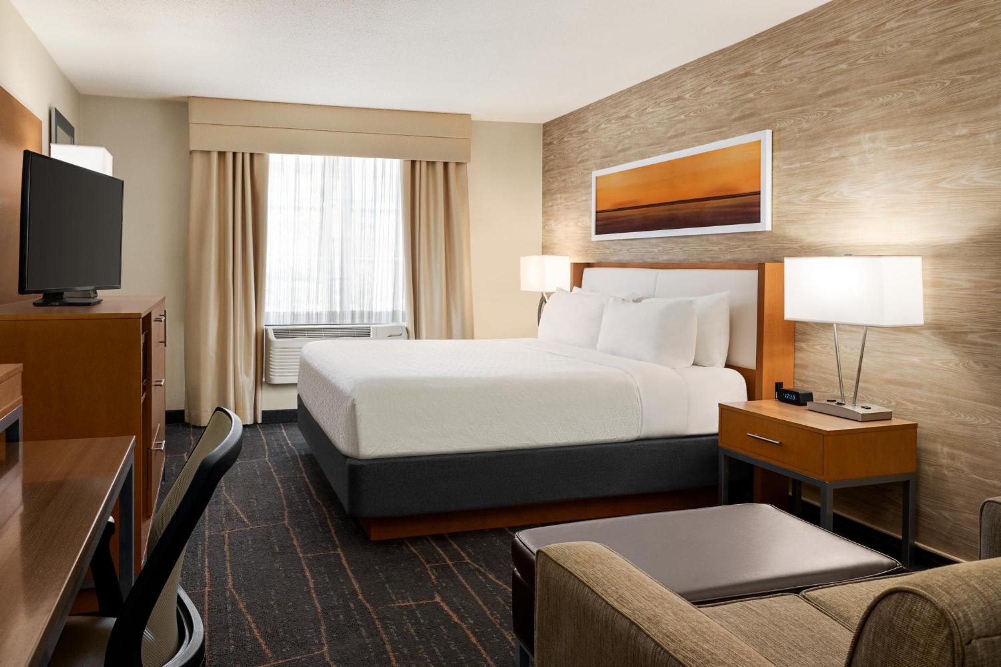 Hotel By Ihg Saratoga Springs