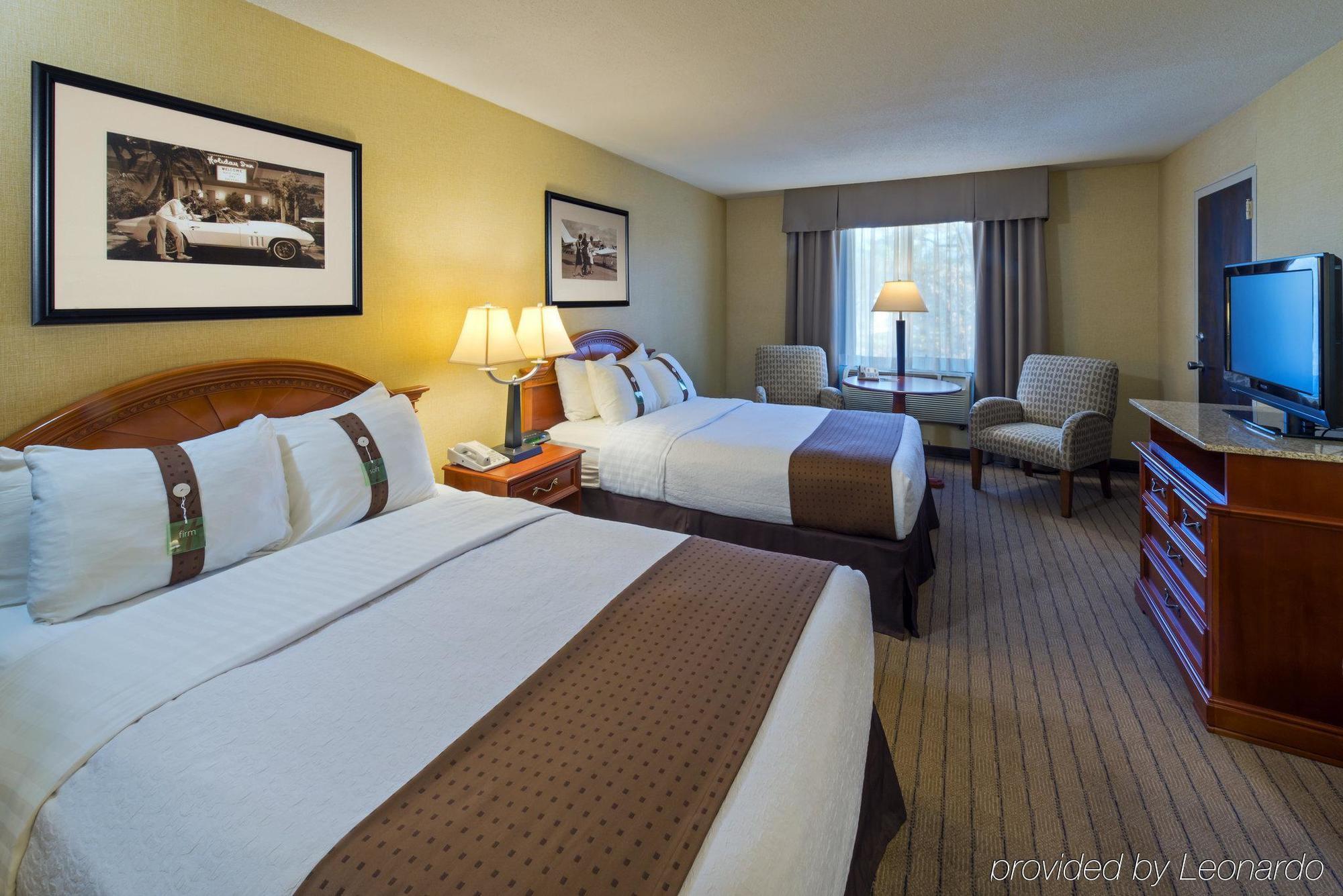 By Ihg