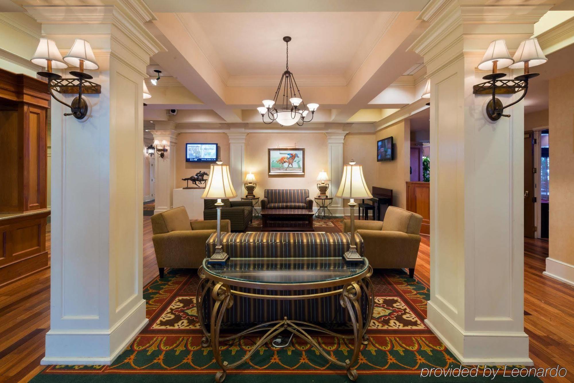 By Ihg Hotel 3*