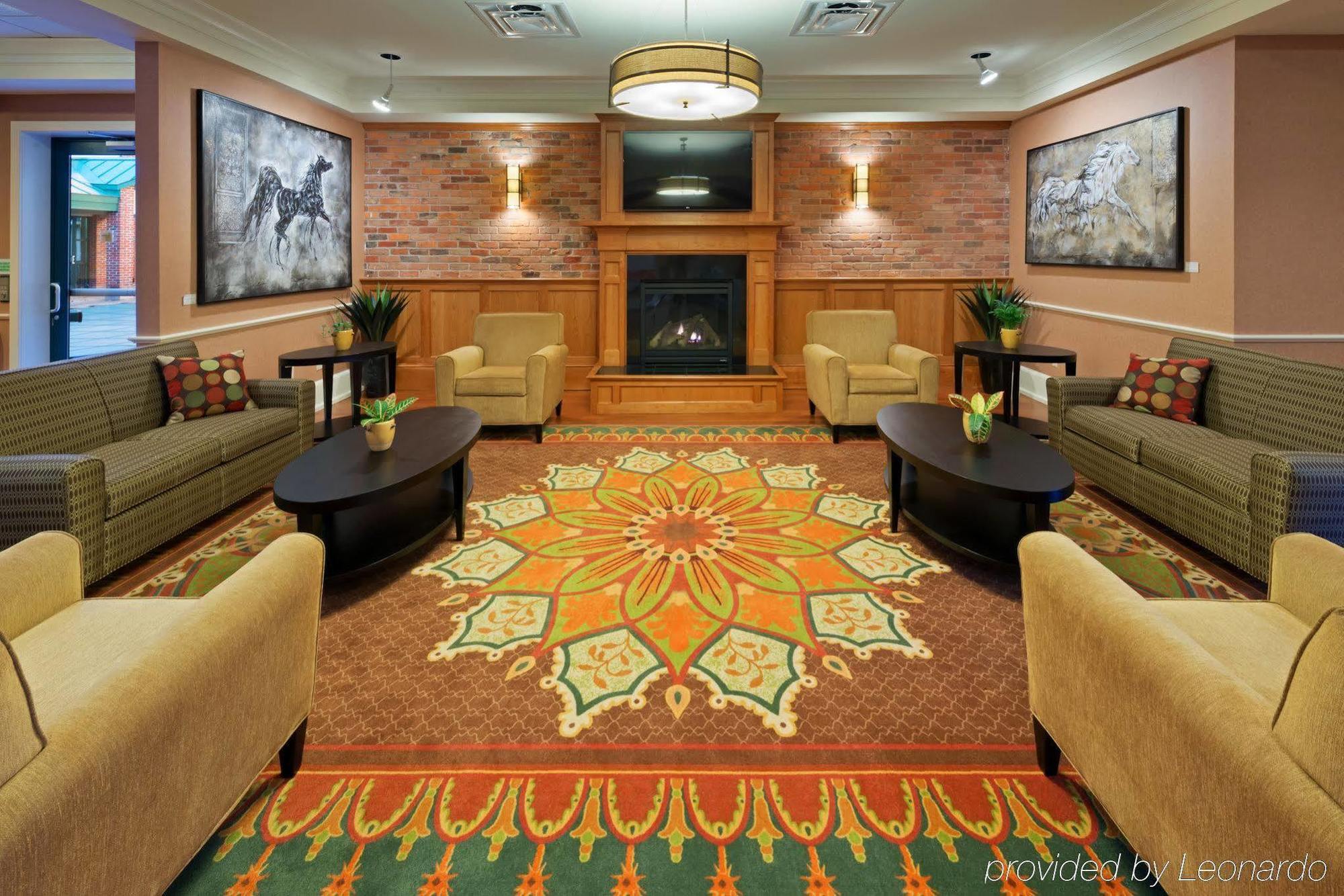 By Ihg